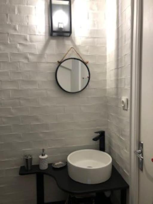 Maison Type Loft - Avec Parking En Plein Centre Ла Рошел Екстериор снимка